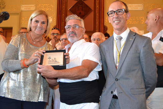 Josep Ventura Pujol homenatjat pels seus 51 anys com a Geganter de Sitges