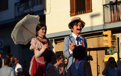 Una exposició mostra els Gegants Americanos en el seu 50è aniversari