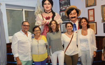 S’inaugura la mostra ‘Les noces d’or dels Gegants Americanos de Sitges’