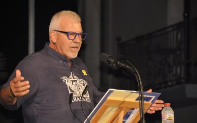 Talino Plana reivindica el sitgetanisme en un pregó de Festa Major carregat d’humor i d’anècdotes